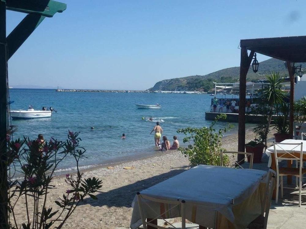 Rania Beach Ireo  Exterior photo